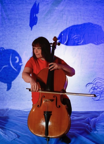 Théâtre d'ombres et violoncelle  : "BLEUE FANTAISIE" par la Compagnie Métalepse